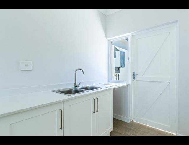 3 BEDROOM TOWNHOUSE FOR SALE IN GREENDALE